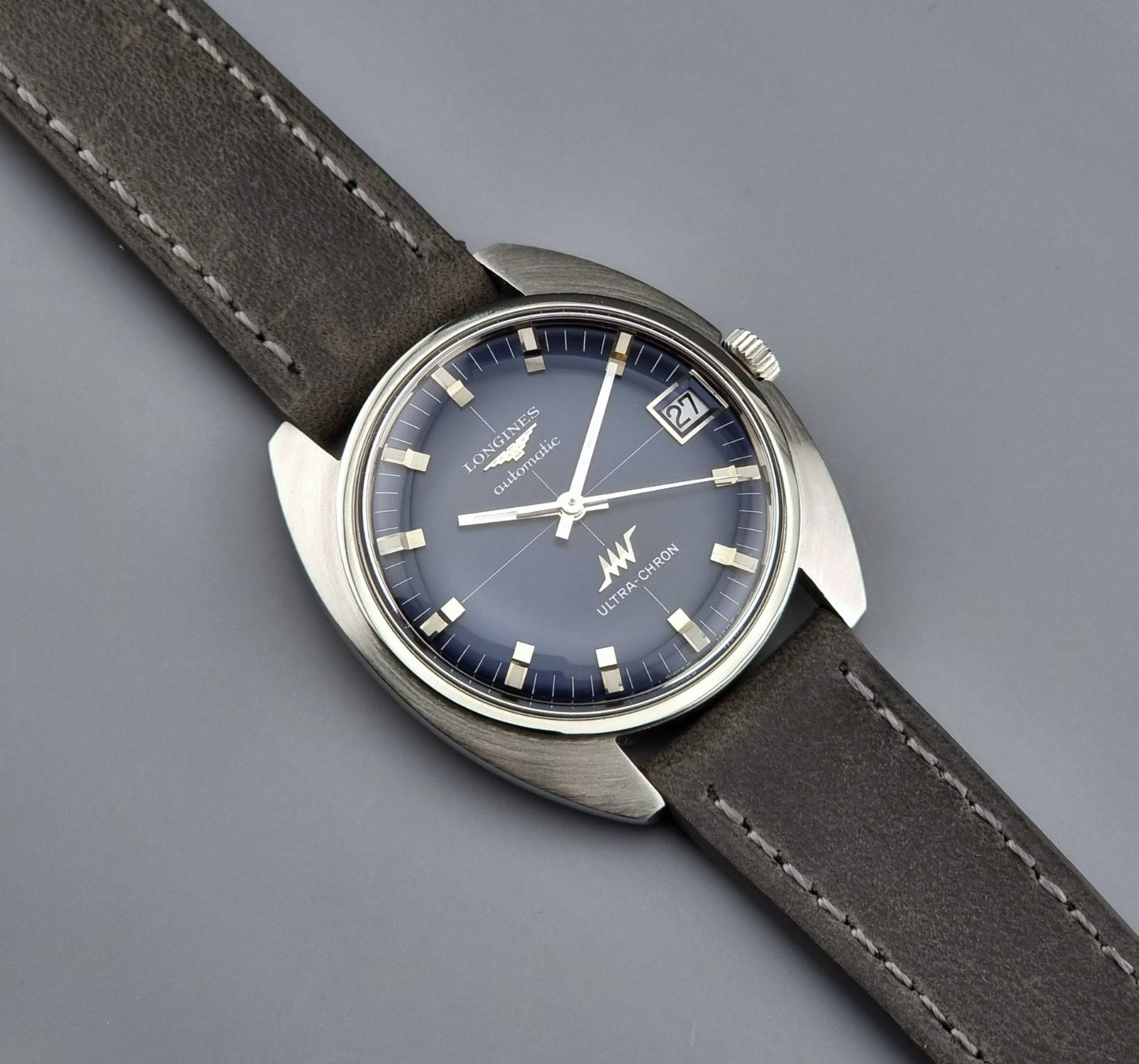 Longines wristwatch ULTRA-CHRON 8317 Vintage Cal 6651