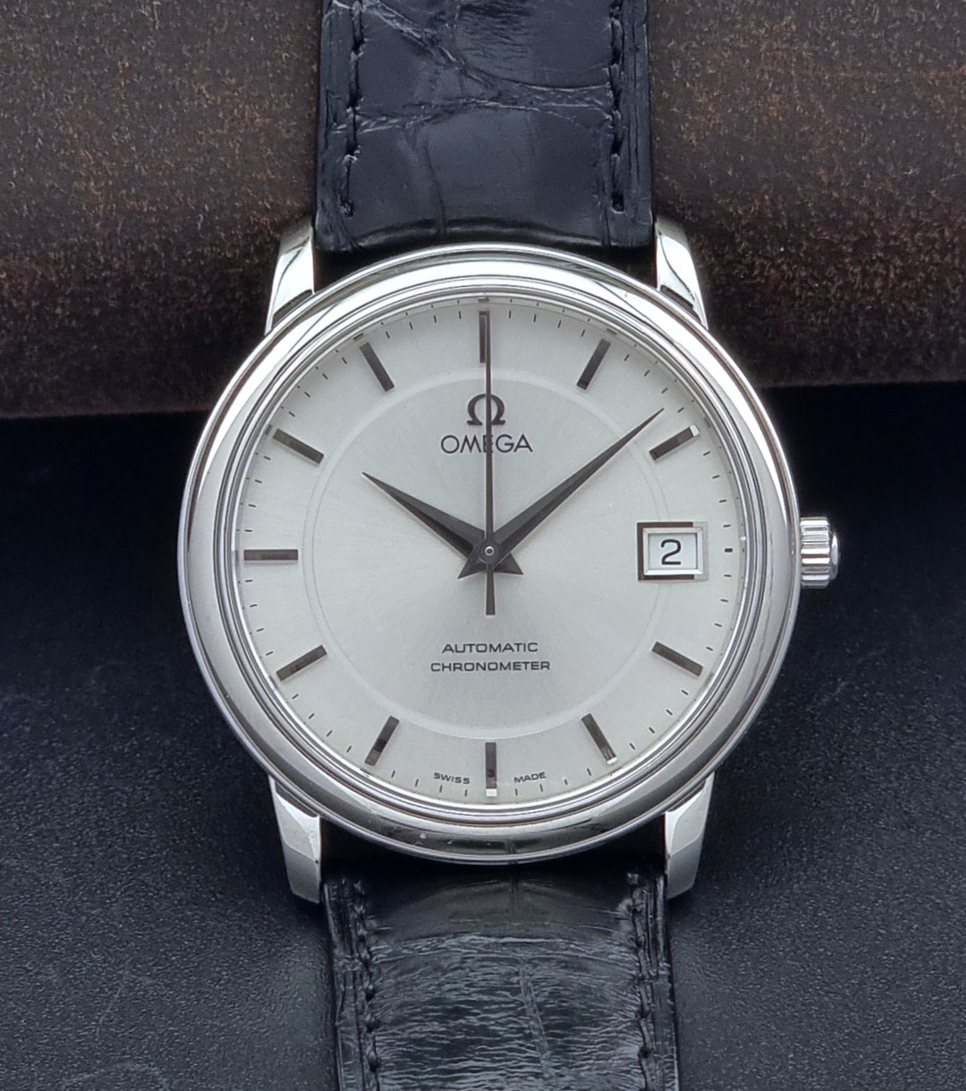 Omega watch a De-Ville Prestige 168.1050 Automatic chronometer certified  circa 1994