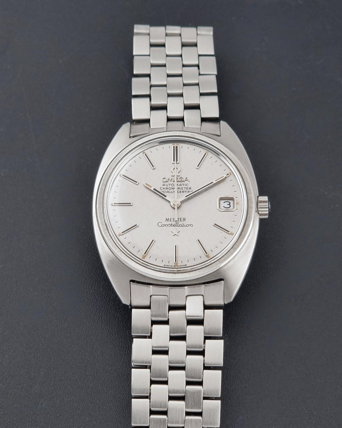 1970 vintage Omega Constellation 168.017 Meister watch; alternate front view showing the complete dial and case