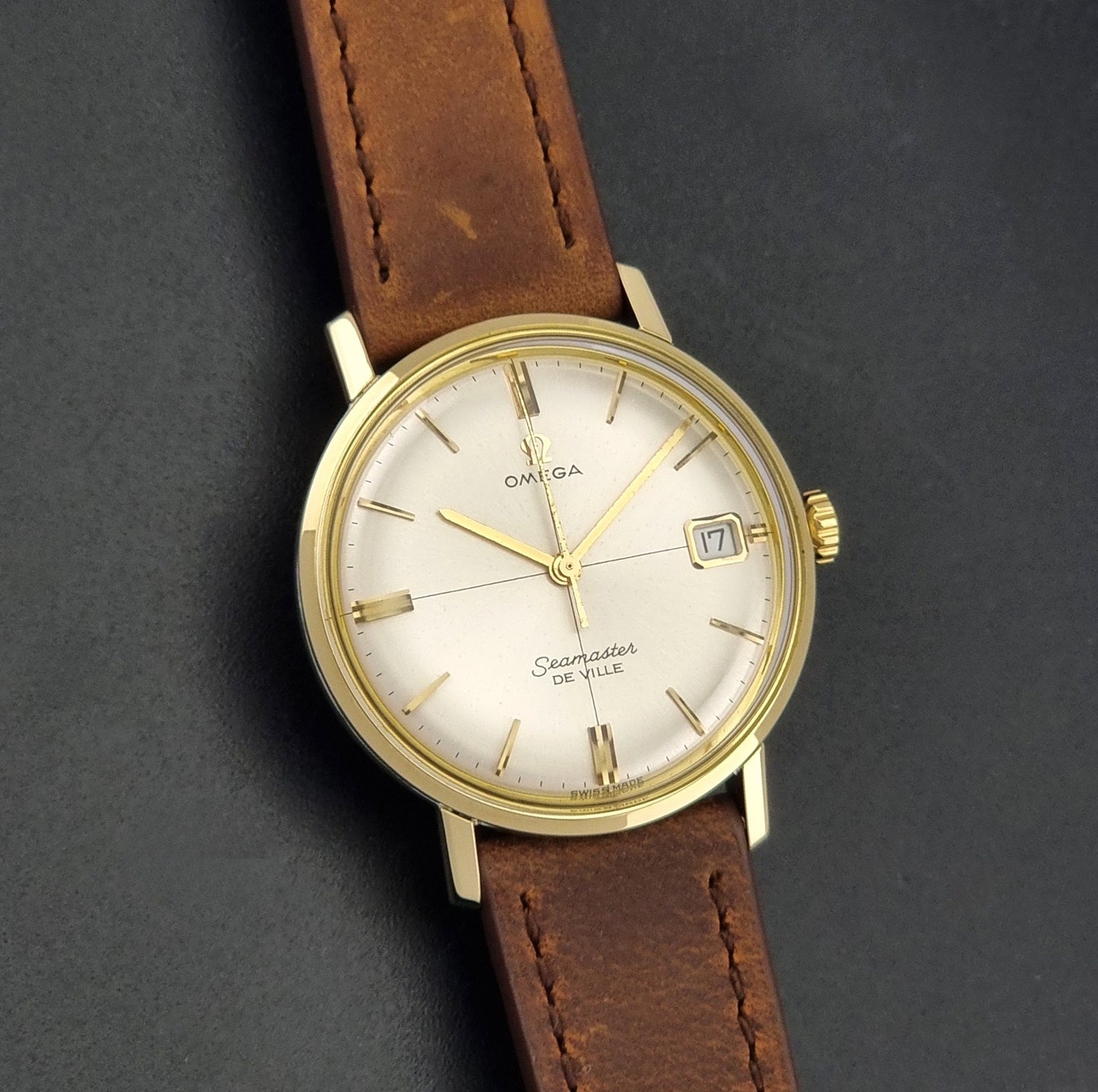 Vintage Omega Wristwatch Seamaster De-ville 136.020 Cal. 611 Manual Wind 1964
