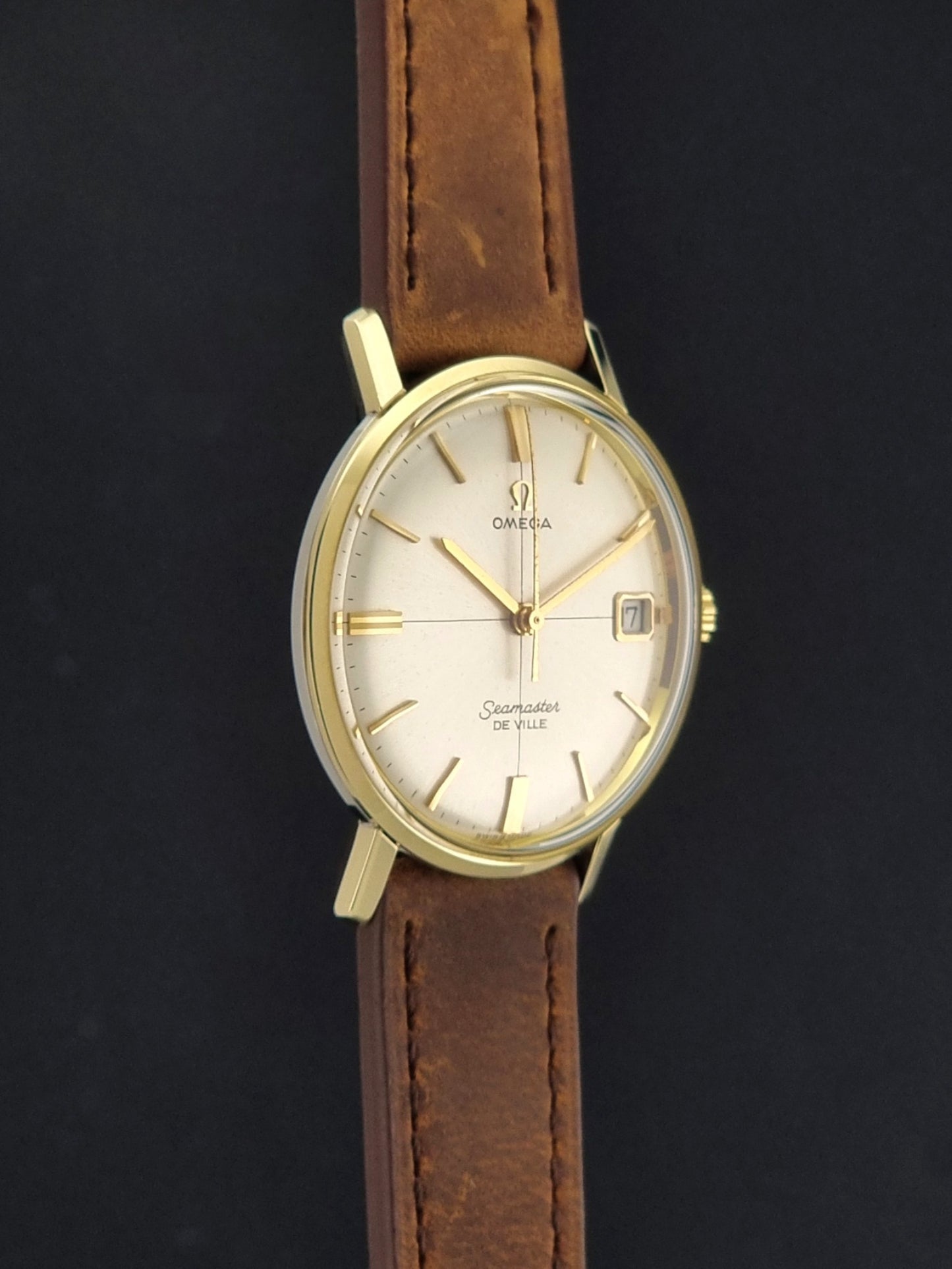 Vintage Omega Wristwatch Seamaster De-ville 136.020 Cal. 611 Manual Wind 1964