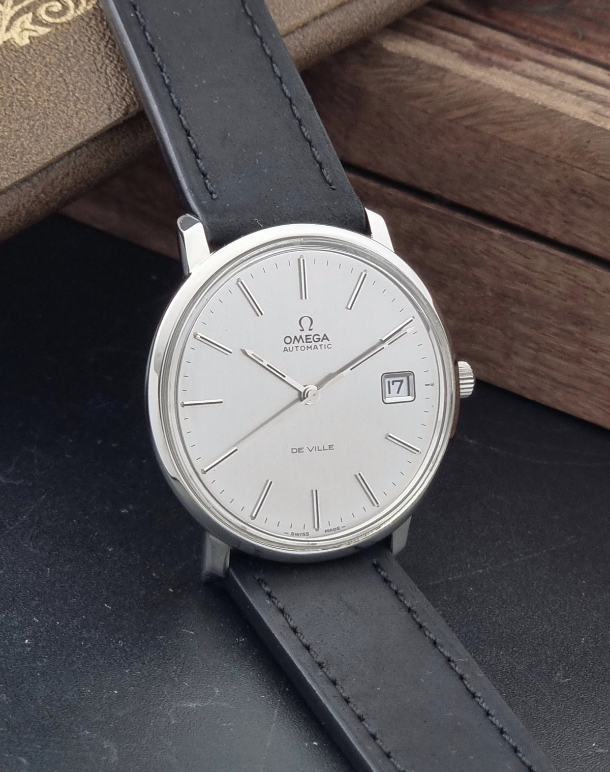 Vintage Omega De Ville 166.0134 automatic watch from 1972, side profile