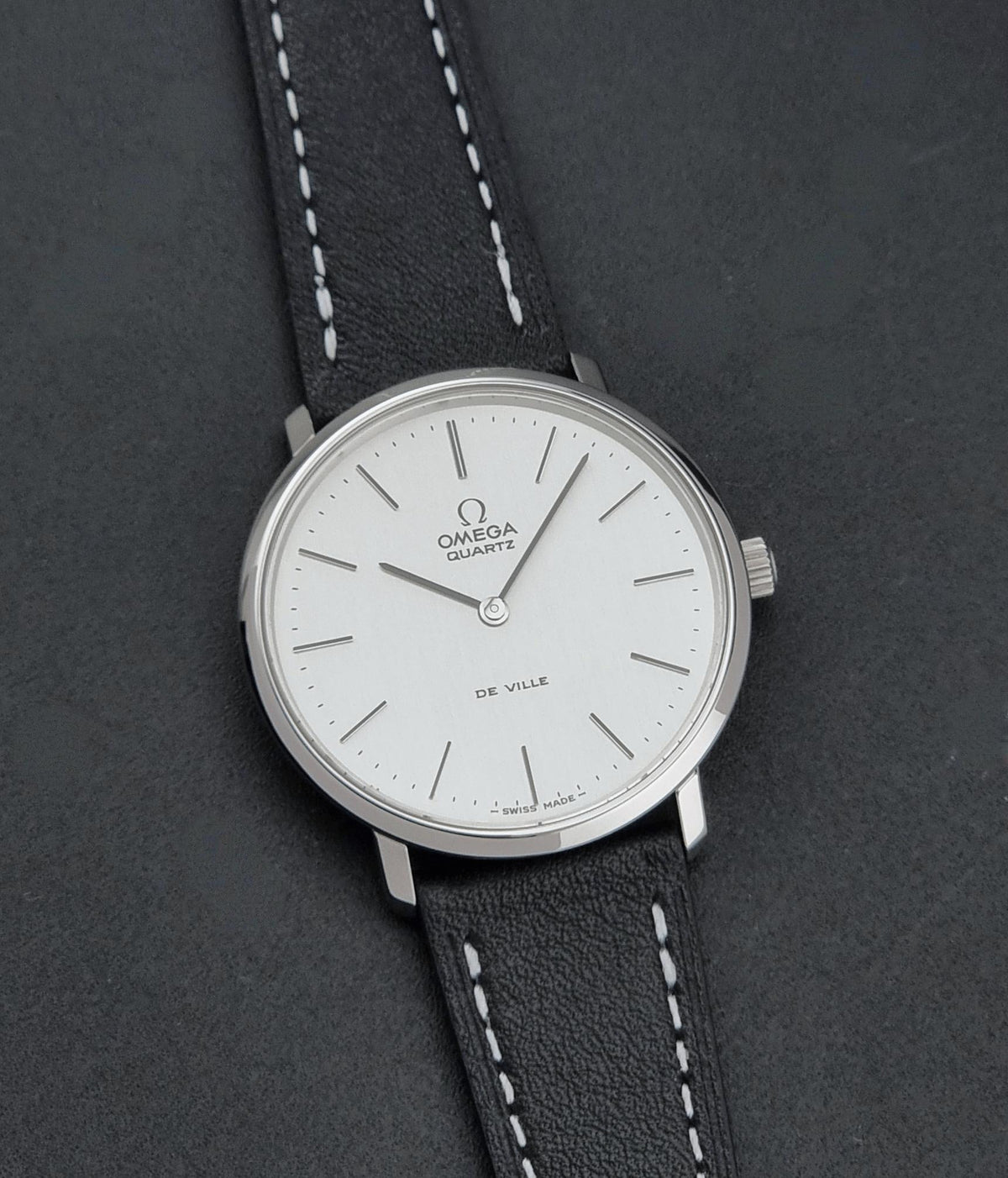 Vintage Omega De Ville 191.0044 quartz watch from 1977, angled front view