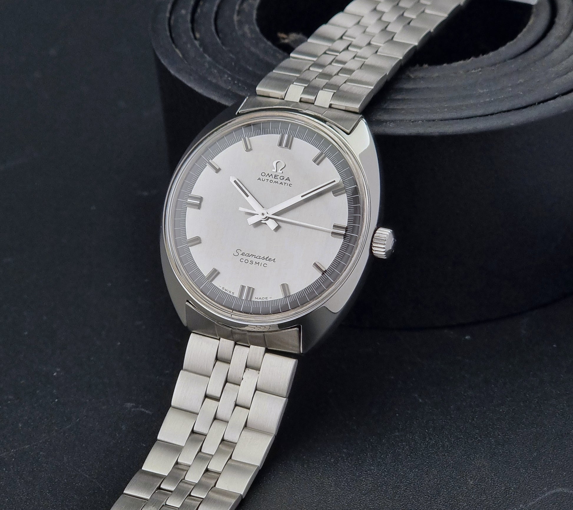 Vintage Omega Seamaster Cosmic Wristwatch