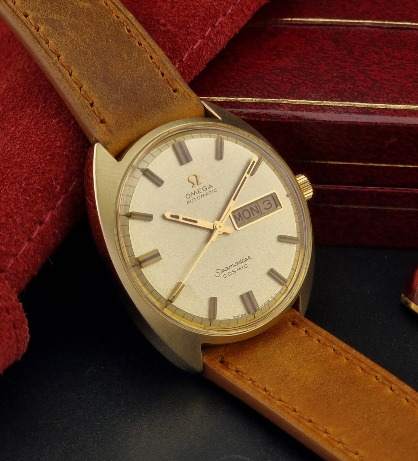 Omega Seamaster Cosmic 166.036 Watch Vintage 1970 Gold capped  Day Date