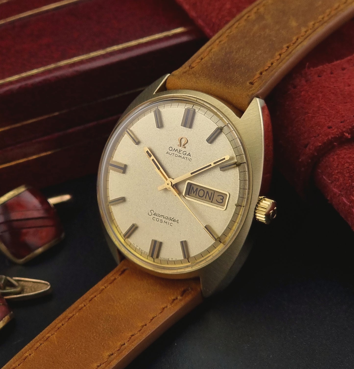 Omega Seamaster Cosmic 166.036 Watch Vintage 1970 Gold capped  Day Date