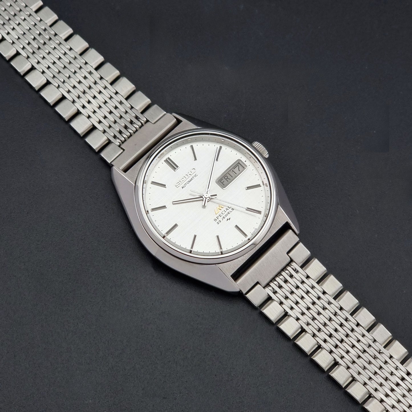Vintage Seiko Wristwatch LordMatic Special 5216-8020 Auto 1975