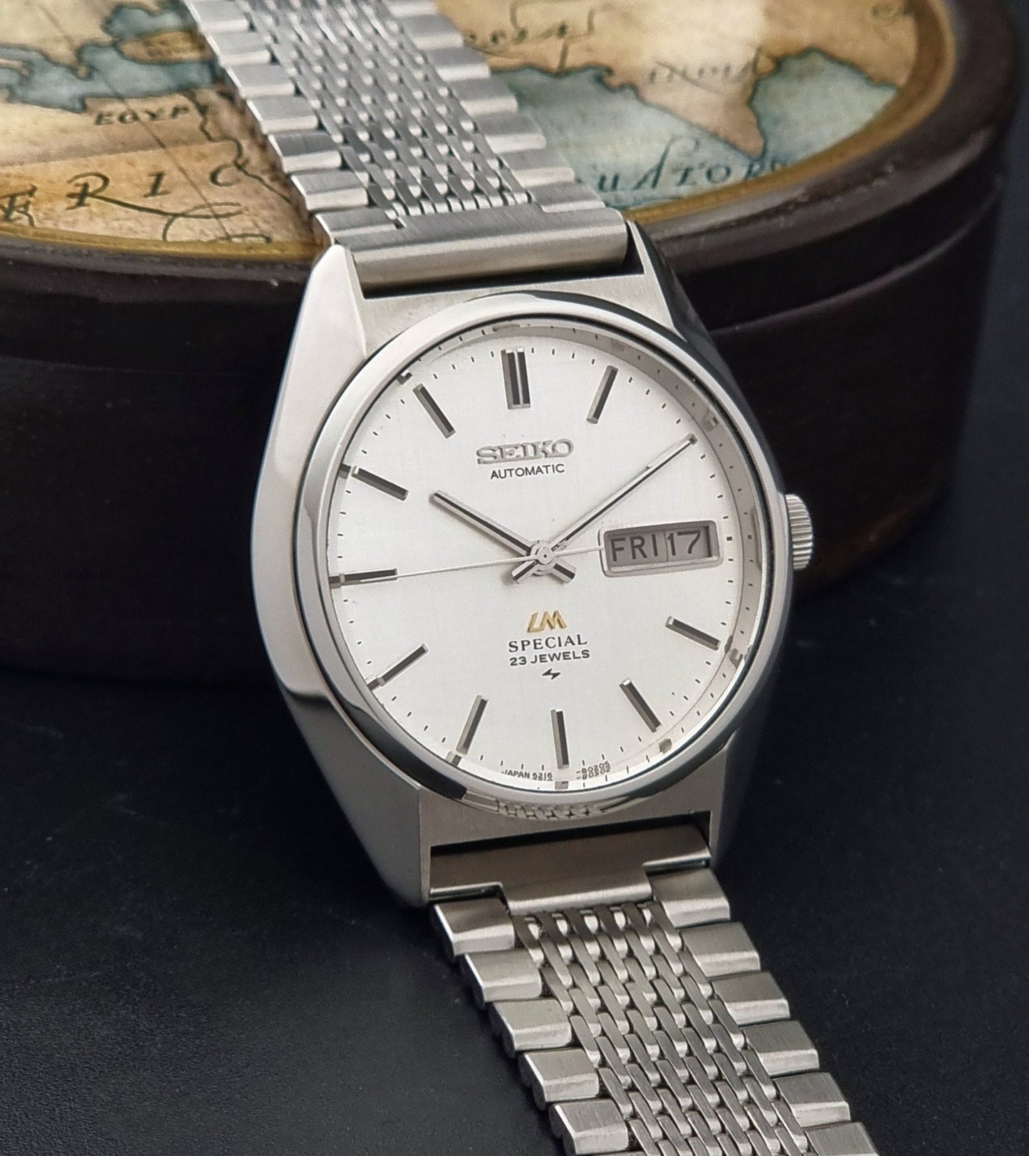 Vintage Seiko Wristwatch LordMatic Special 5216-8020 Auto 1975