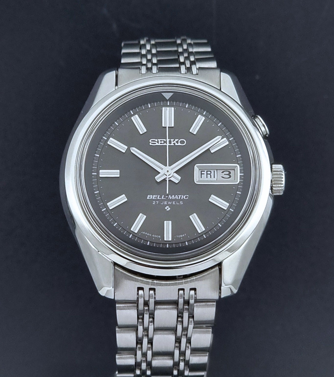 Vintage Seiko Alarm Wristwatch Bell-Matic 4006-7012 Grey Dial 1975