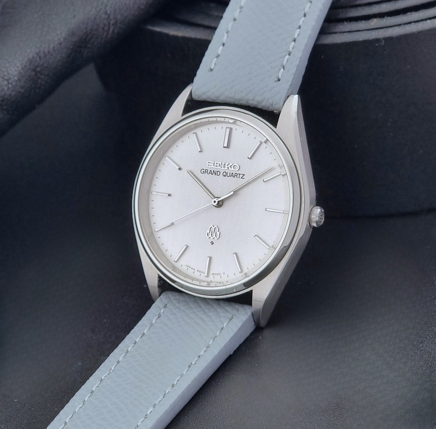 Vintage Seiko Grand Quartz 9940-8000 Wristwatch Twin Quartz 1978 Brushed dial