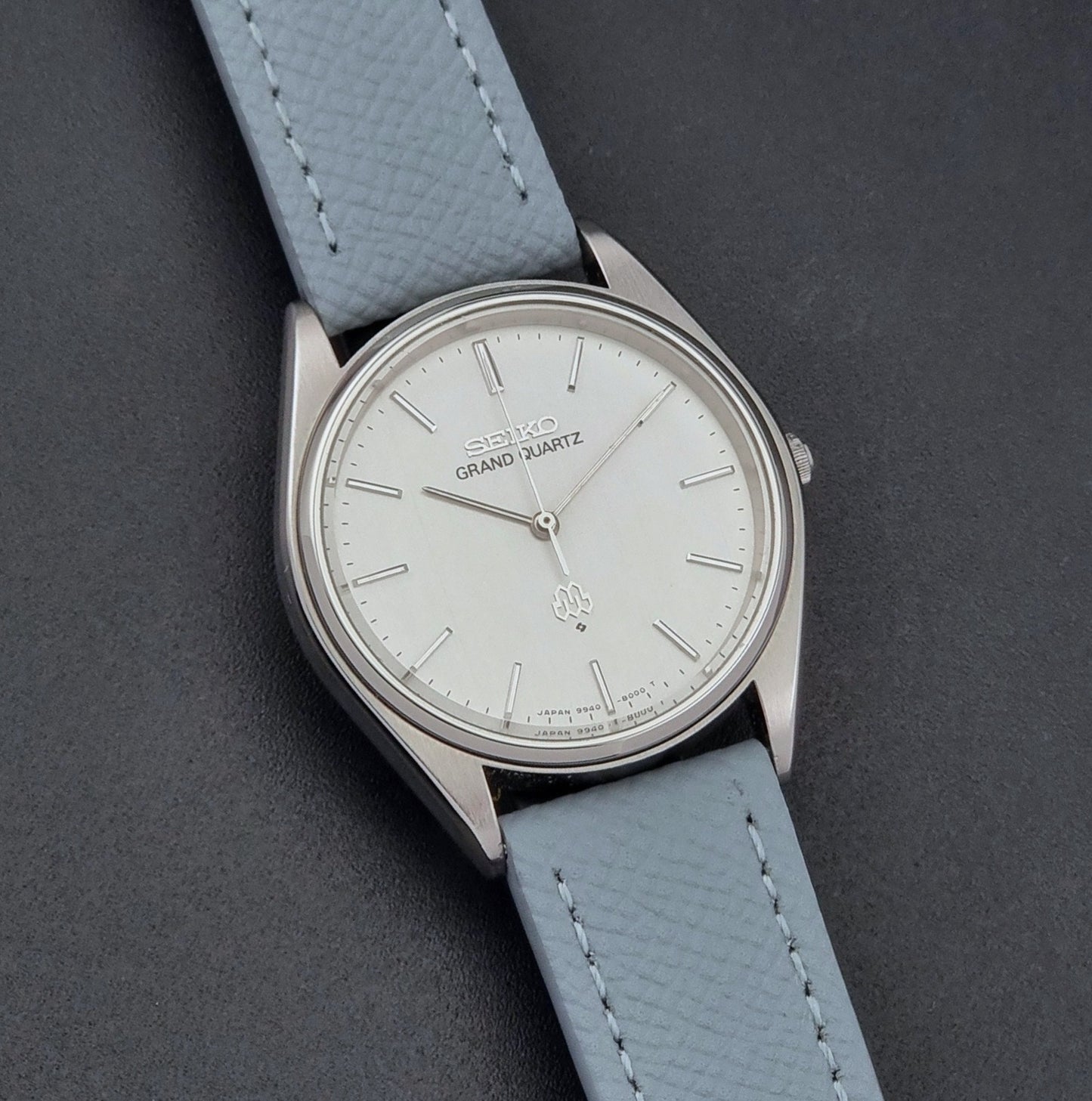 Vintage Seiko Grand Quartz 9940-8000 Wristwatch Twin Quartz 1978 Brushed dial