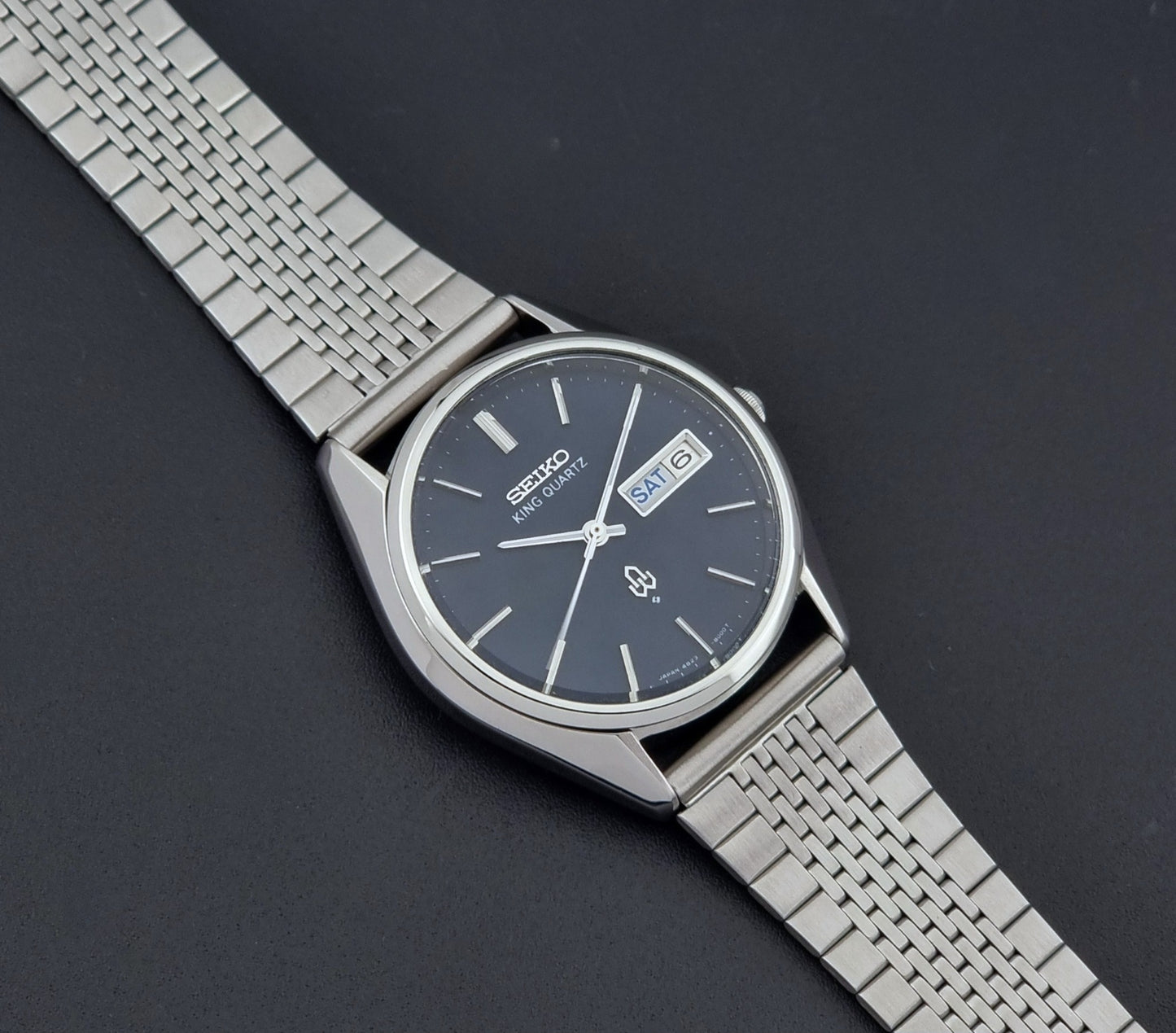 Vintage Seiko King Quartz 4823-8000-G watch 1975 Blue dial