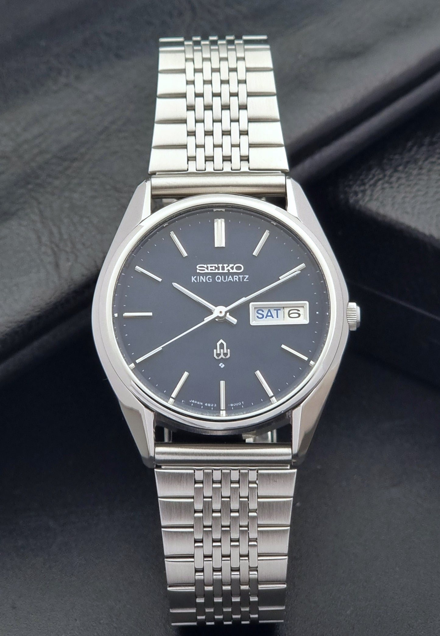 Vintage Seiko King Quartz 4823-8000-G watch 1975 Blue dial