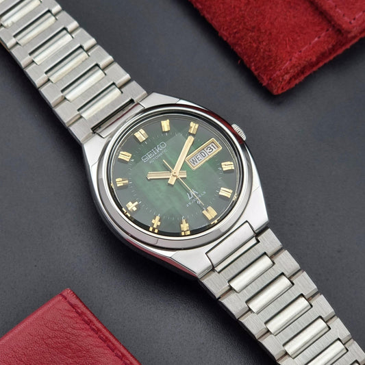 Vintage Seiko Wristwatch LordMatic 5606-7340 Green Facet Crystal 1974