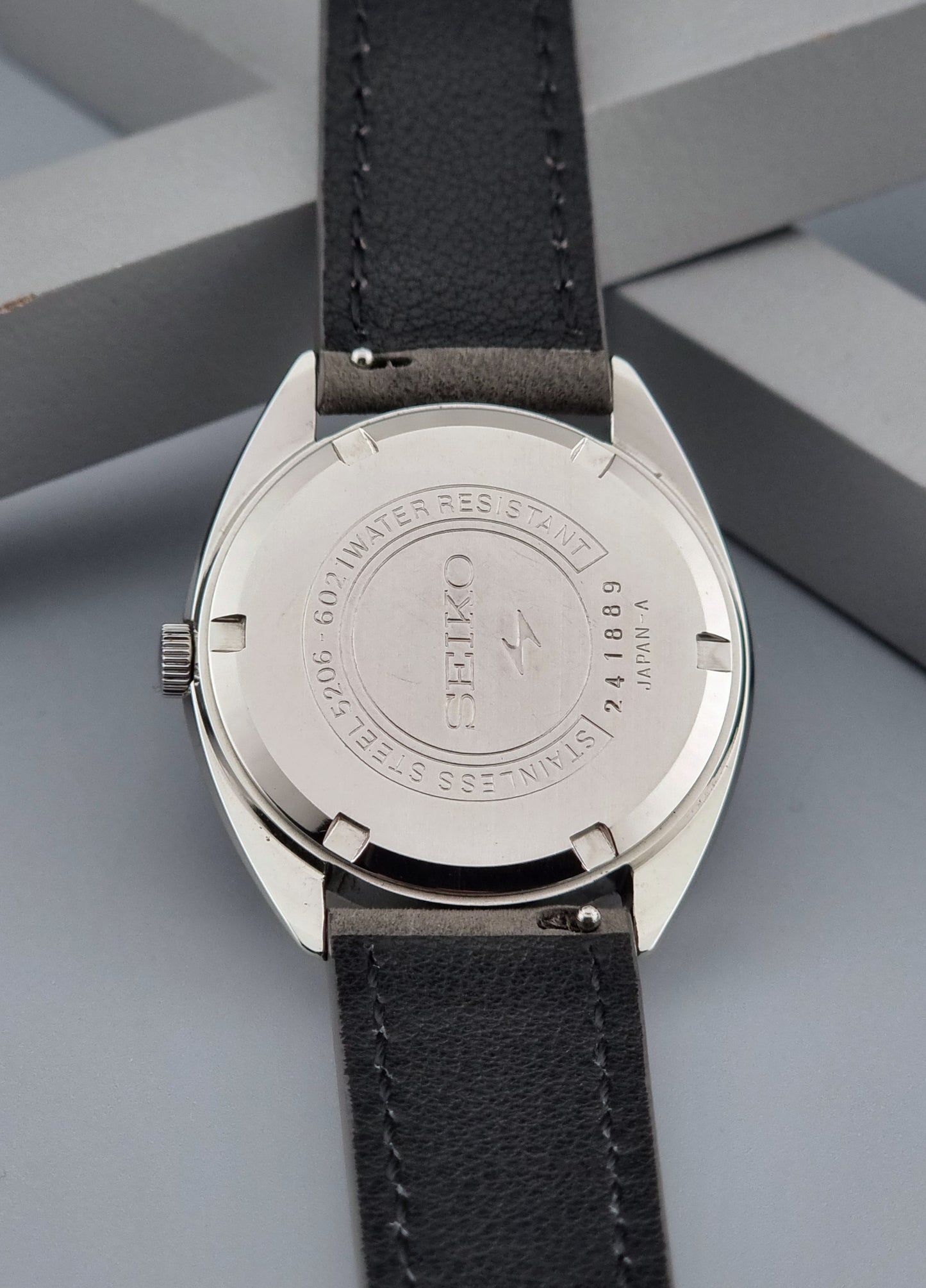 Seiko watch LordMatic Special 5206-6021 Grey Dial Vintage 1972