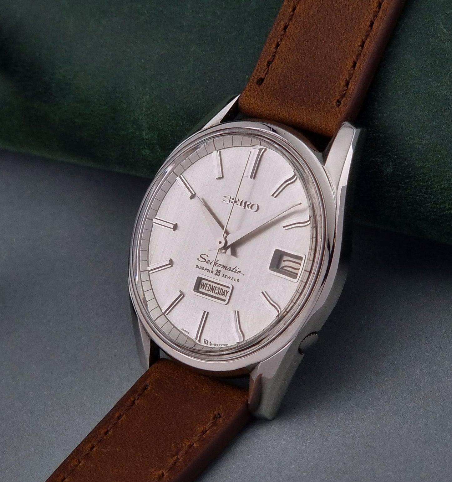 Seiko watch Seikomatic Weekdater 6218-8971 Vintage 1966