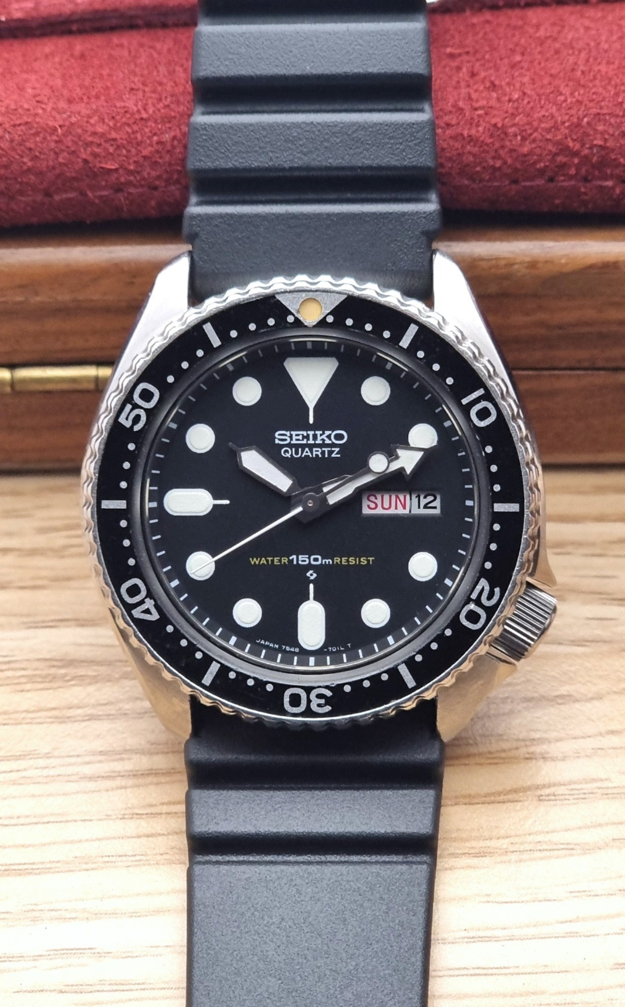 Seiko Watch Quartz Diver 7548 7000 Vintage 1982 Past2PresentWatches