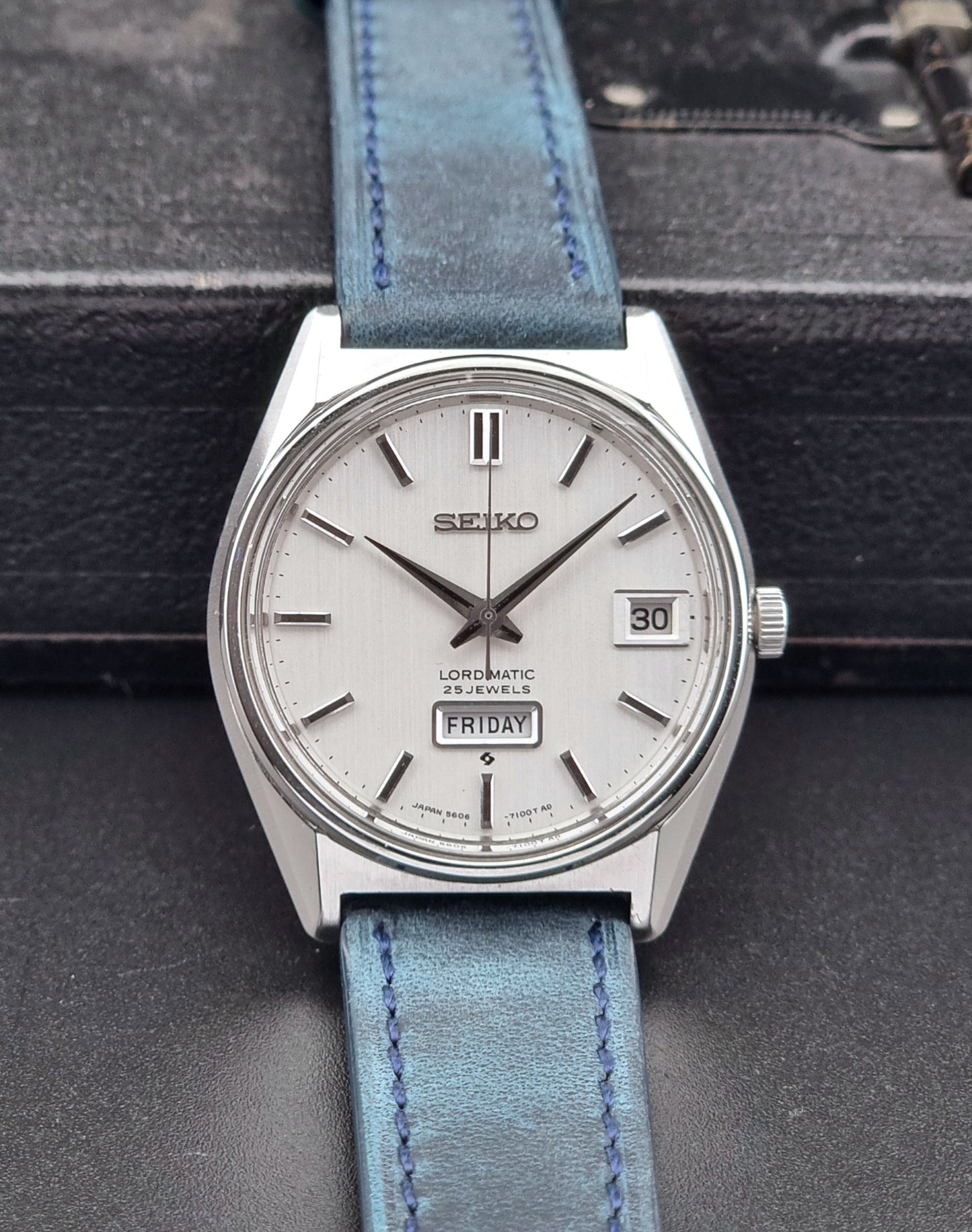 Seiko watch Lordmatic Weekdater 5606-7020 Vintage 1968