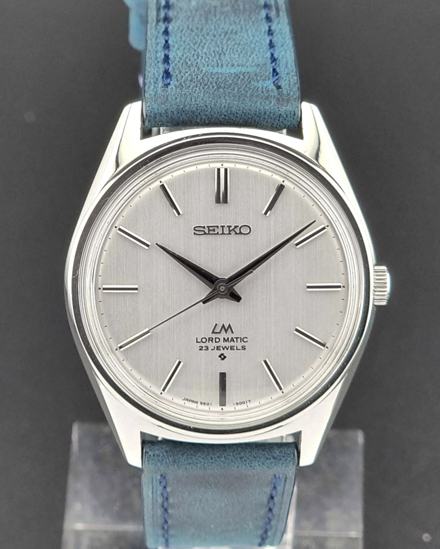 Vintage Seiko watch LordMatic 5601-9000 Automatic 1975