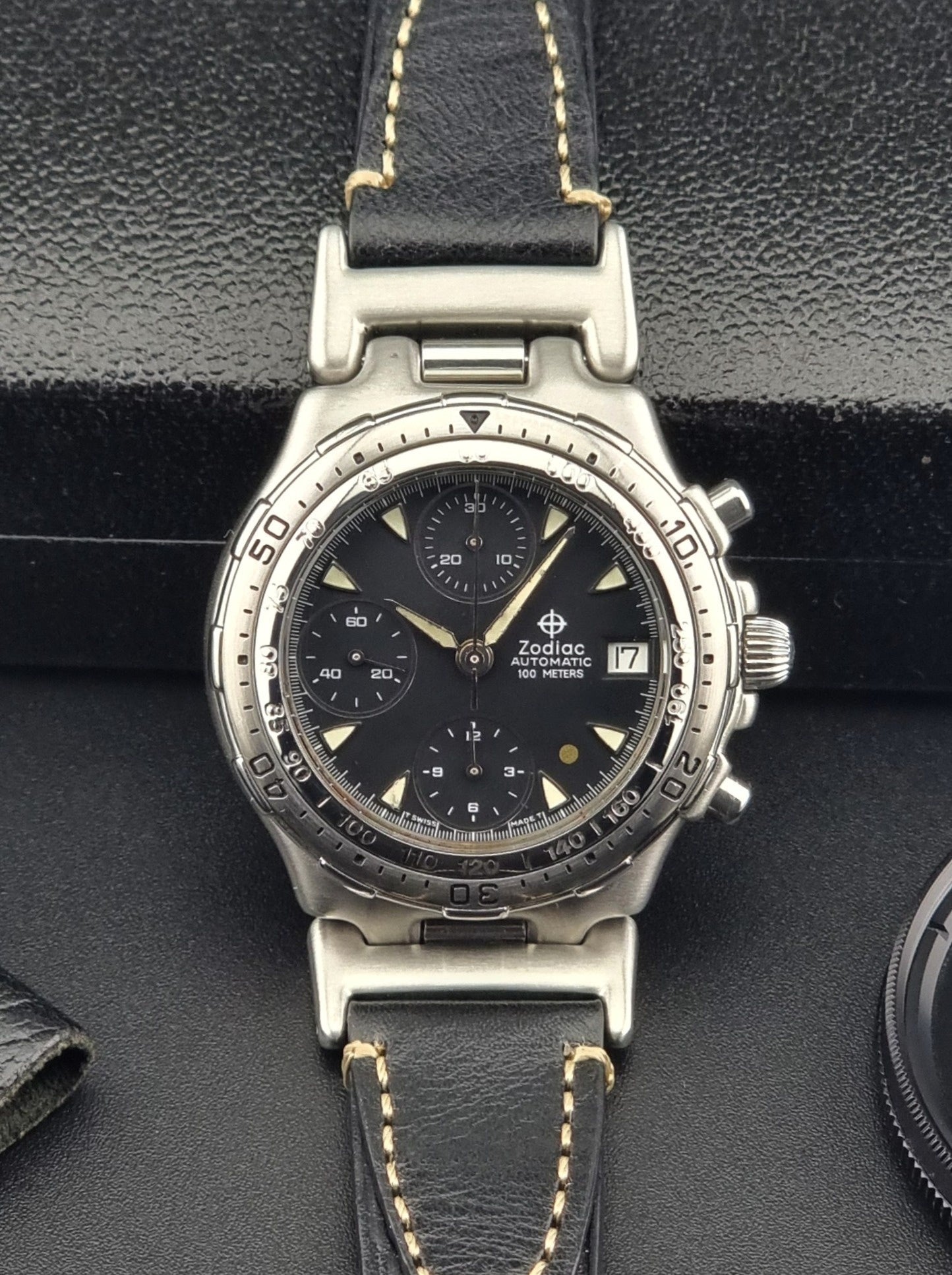 Zodiac watch 406.40.14 Chronograph ETA Cal. 7750 Vintage 1990s - Past2PresentWatches - Wristwatch