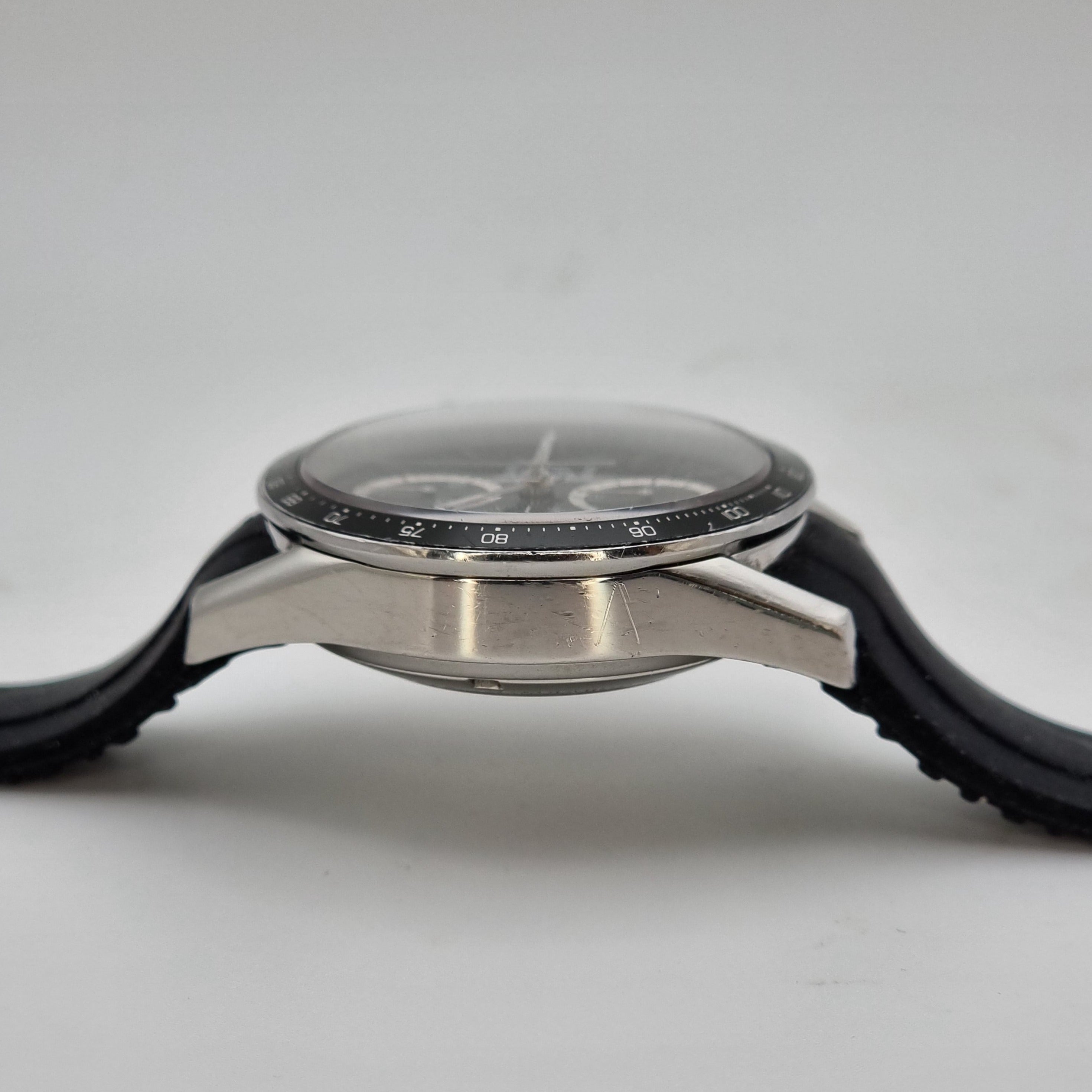 Tag Heuer watch Carrera CV2010 Past2PresentWatches